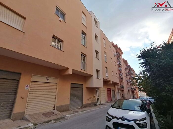 Appartamento con 5 locali in vendita in Via Novelli, Porto Empedocle