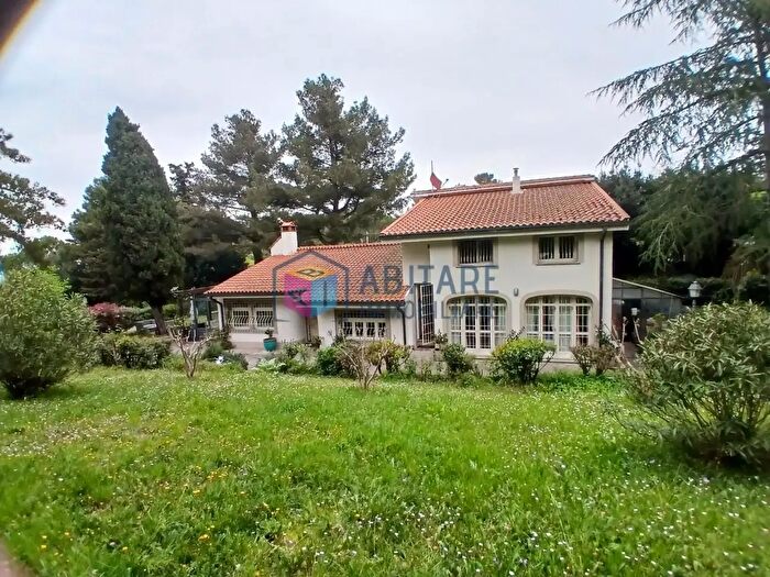 Appartamento quadrilocale in vendita in Livorno