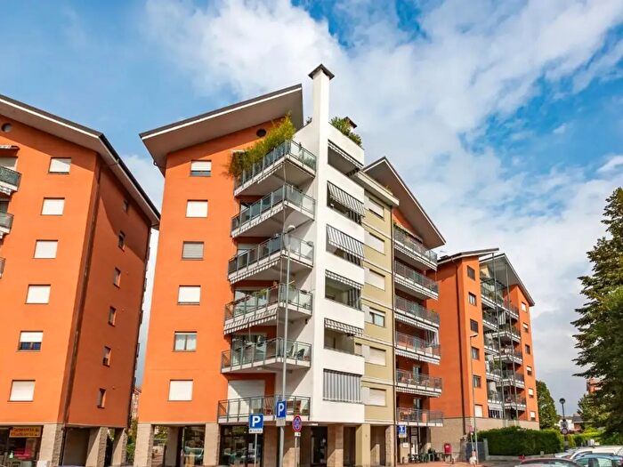 Appartamento quadrilocale in vendita in Via Giacomo Leopardi, Collegno