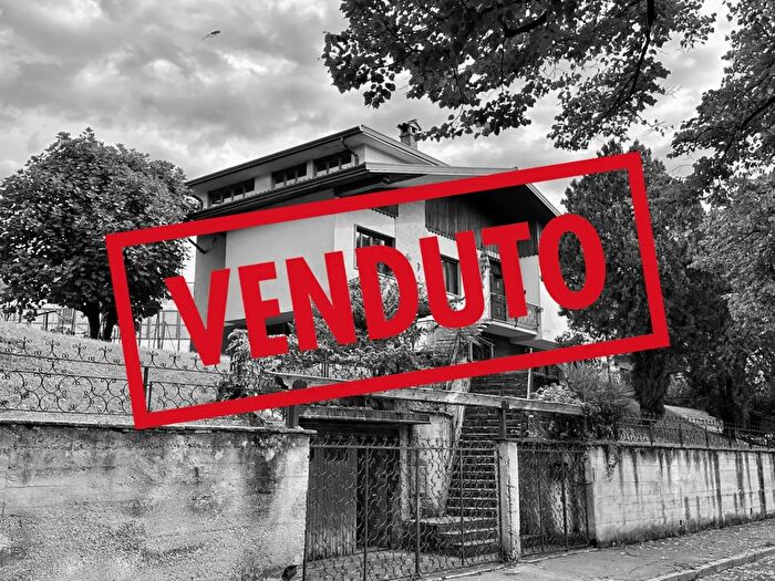 Casa con 5 locali in vendita in Gorizia