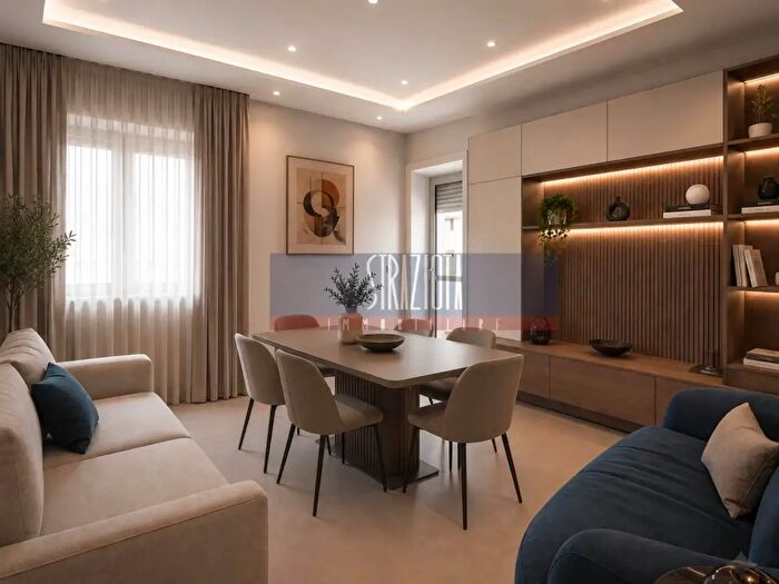 Appartamento con 5 locali in vendita in Piazza Pio XII, Modugno
