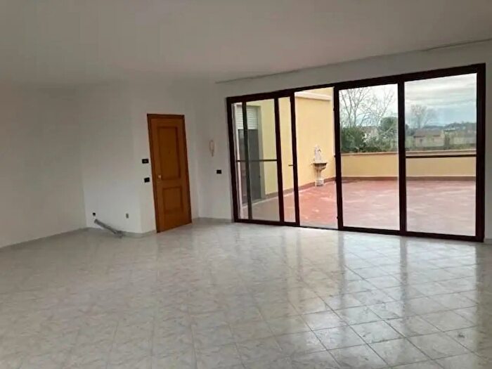 Appartamento quadrilocale in affitto in San Giuliano Terme