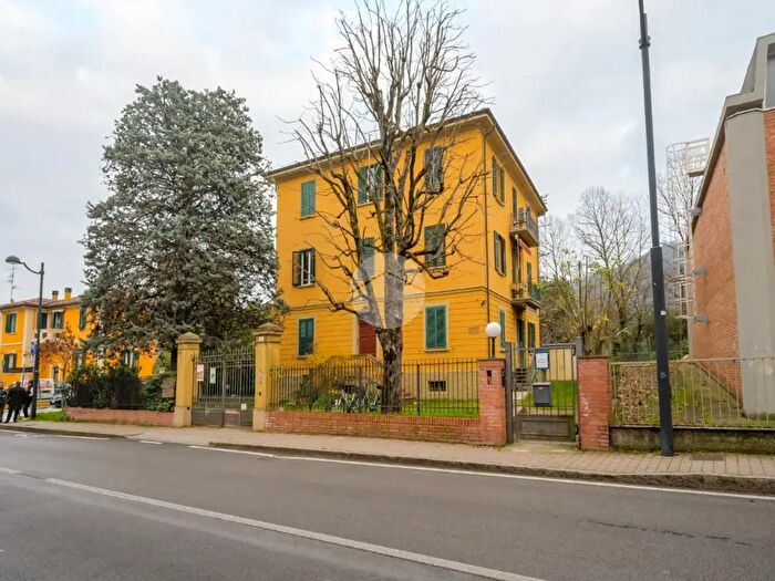 Appartamento trilocale in vendita in Via G Garibaldi, Casalecchio Di Reno