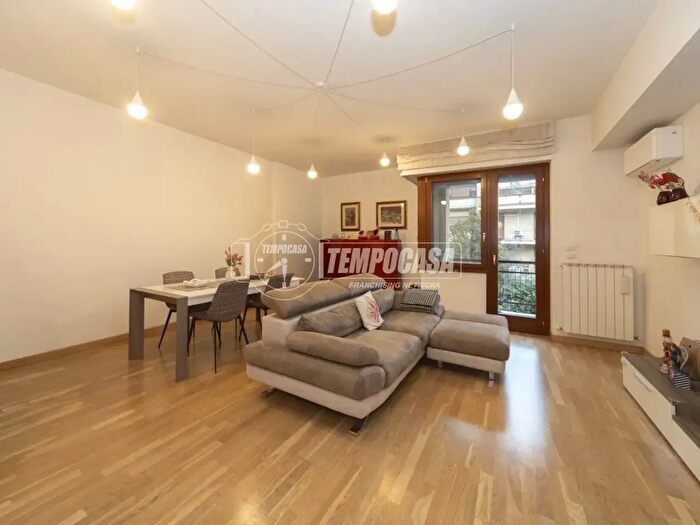 Appartamento trilocale in vendita in Via Ruggero dAndreotto, Perugia