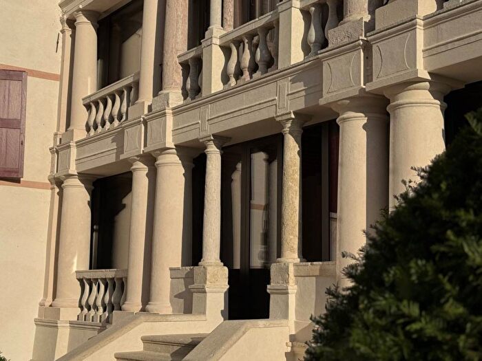 Appartamento trilocale in affitto in Contrà San Giorgio, Bassano del Grappa