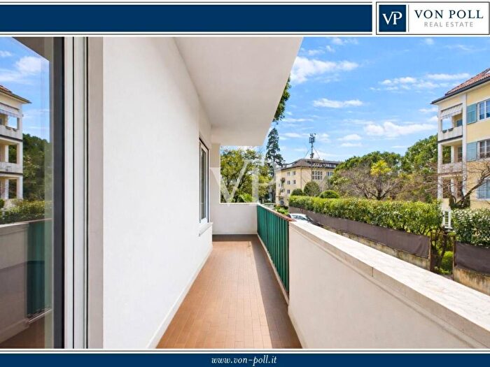 Appartamento quadrilocale in affitto in Via Castel Roncolo, Centro, Bolzano