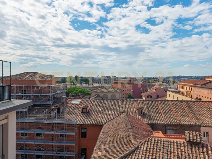 Appartamento con 7 locali in vendita in Via dellOlmata, Roma