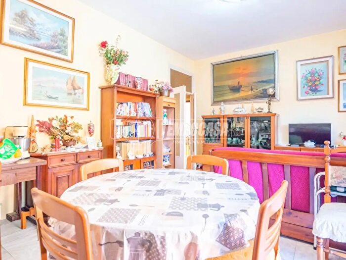 Appartamento quadrilocale in vendita in Via Anguillarese, Anguillara Sabazia