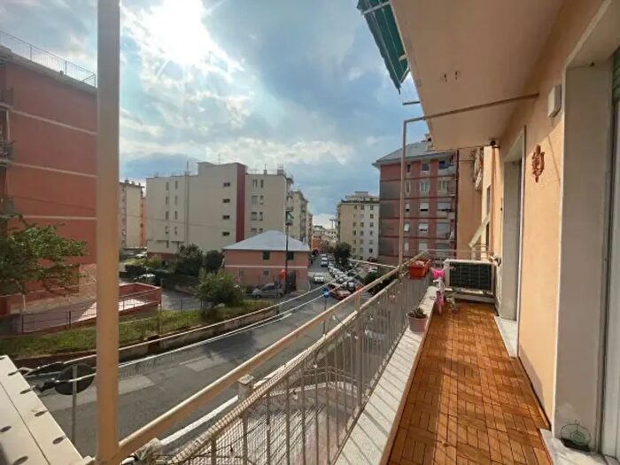 Appartamento quadrilocale in vendita in Via Gaspare Murtola, Genova