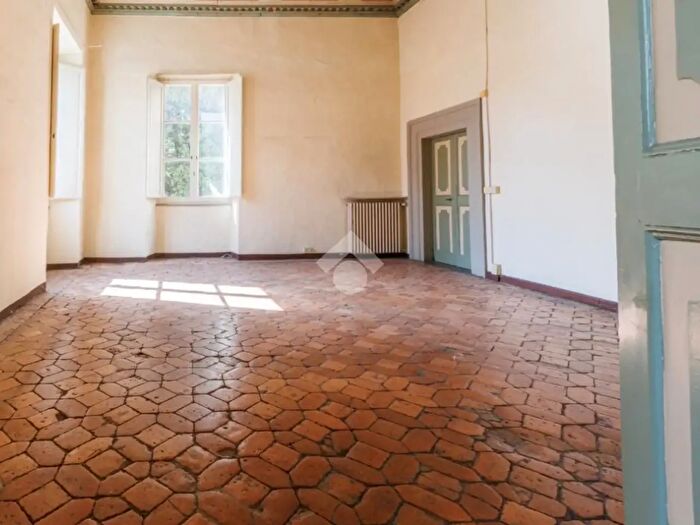 Appartamento con 5 locali in vendita in Via Mario Angeloni, Citta' Di Castello