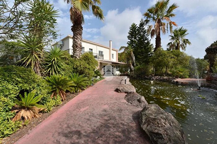 Casa con 6 locali in vendita in Località Giunco, Carloforte