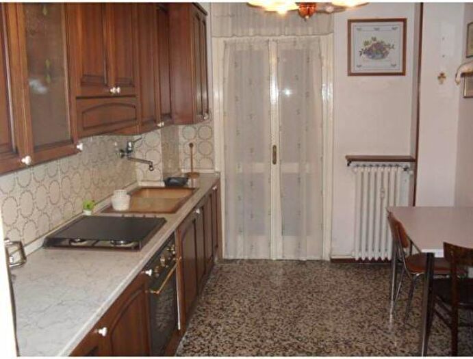 Appartamento trilocale in vendita in Tortona