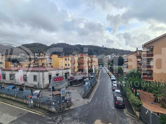 Appartamento trilocale in affitto in VIA SANTA MARIA, Quarto