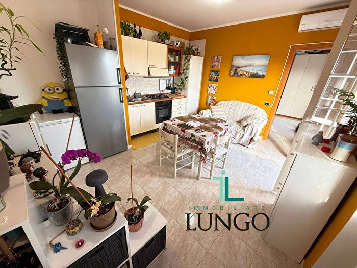 Appartamento bilocale in affitto in Via Umbria, Morbella Cucchiarelli, Latina