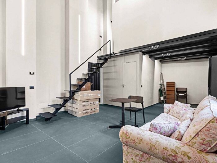 Appartamento trilocale in affitto in Viale Tibaldi, Ascanio Sforza, Milano