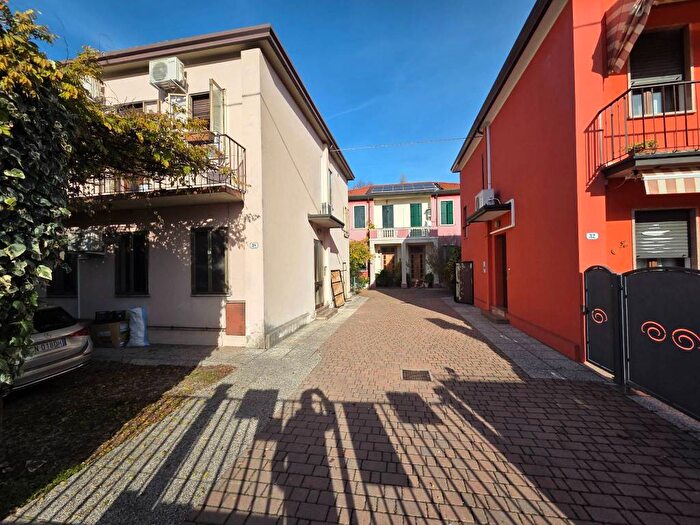 Casa con 5 locali in affitto in Via Chiesanuova, Chiesanuova, Padova