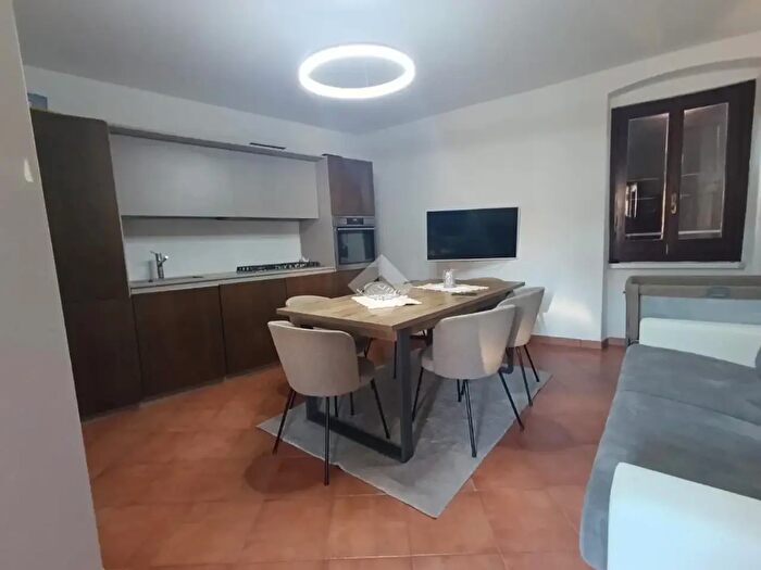 Appartamento trilocale in vendita in Via Caroli, Stezzano