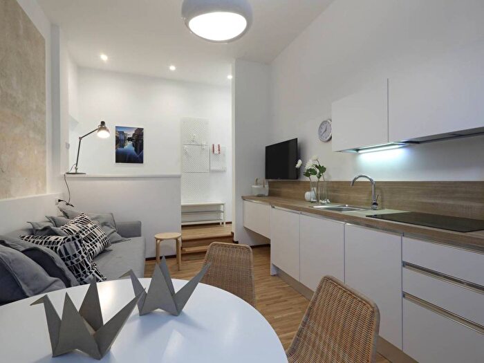 Appartamento bilocale in affitto in Piazza dei Re di Roma, Re di Roma, Roma