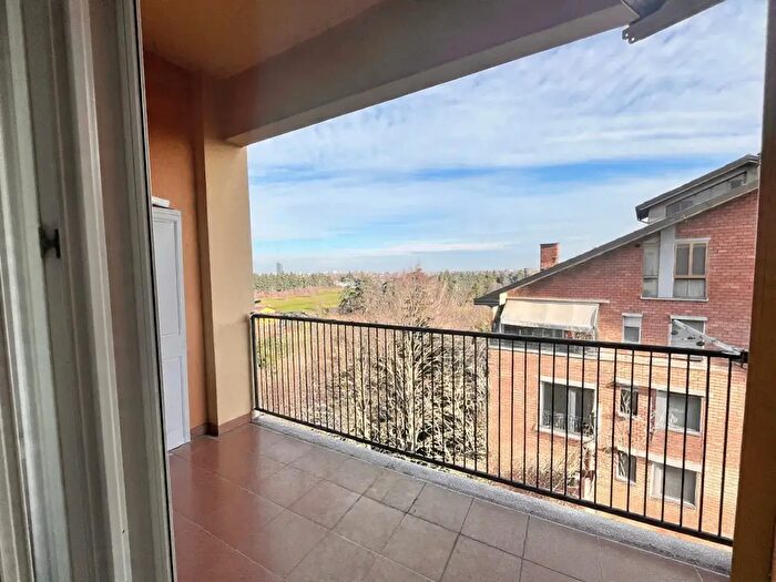 Appartamento quadrilocale in vendita in Via Emila, San Lazzaro Di Savena