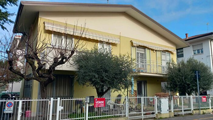 Appartamento in vendita in Via Giuseppe Piazzi, Rimini