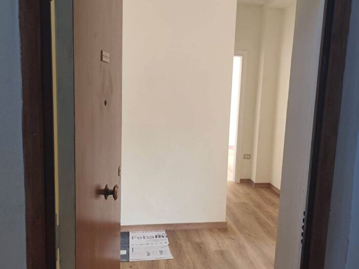 Appartamento trilocale in affitto in Via Francesco Galeota, Fuorigrotta, Napoli