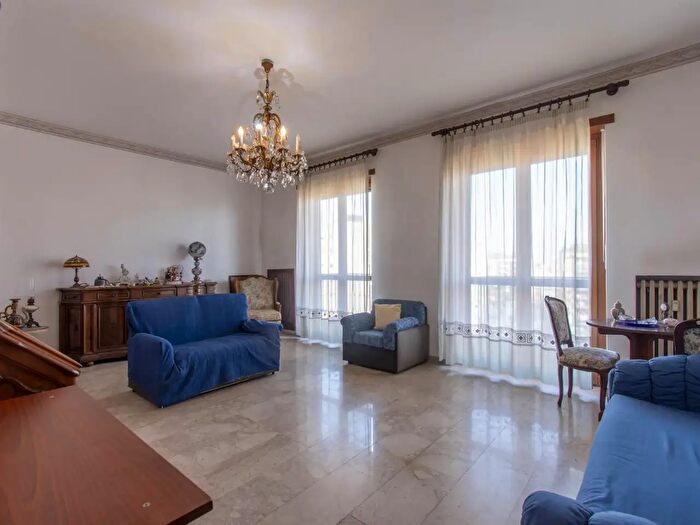 Appartamento quadrilocale in vendita in Corso Allamano, Torino