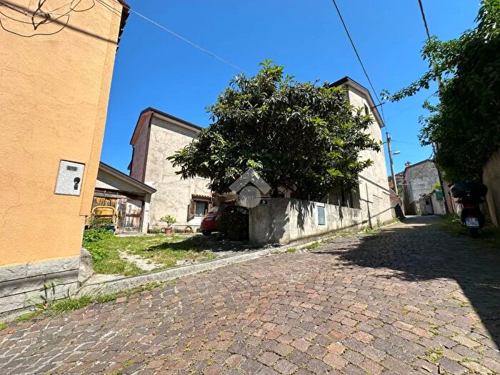 Appartamento quadrilocale in vendita in Via Bruno Croatto, Trieste