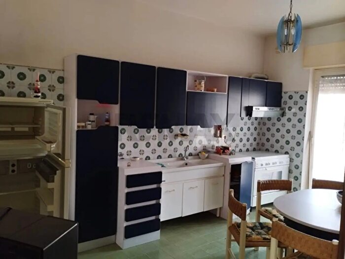 Appartamento con 7 locali in vendita in Modica