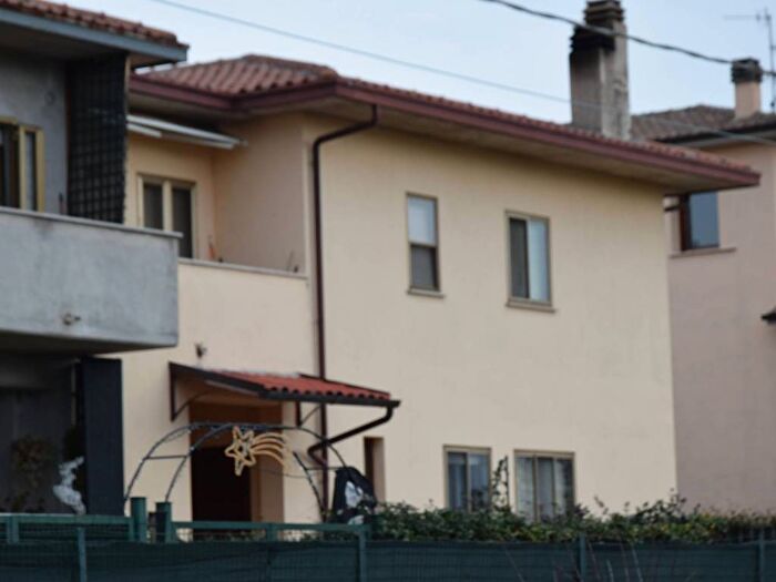 Appartamento con 5 locali in affitto in Via Galileo Ferraris, Sanmagno Sterpete Corvia, Foligno