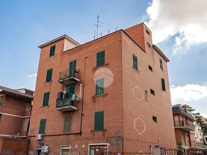Appartamento monolocale in vendita in Via Acquedotto Paolo, Roma