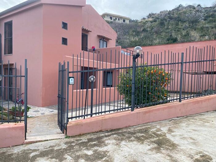 Appartamento bilocale in affitto in Via Pietro Calandra, Cardillo, Palermo