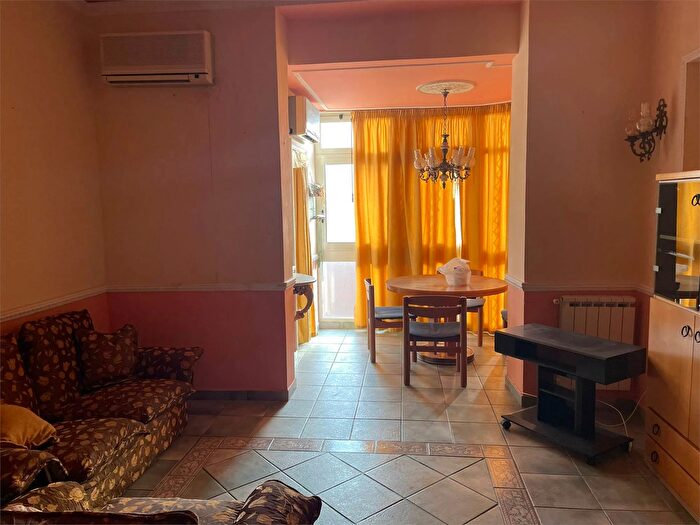 Casa con 5 locali in vendita in Siracusa