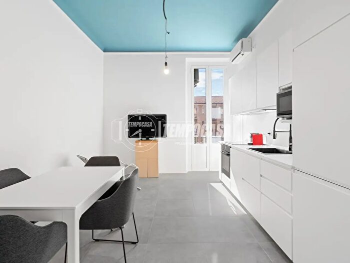 Appartamento bilocale in vendita in Via Pacini, Milano