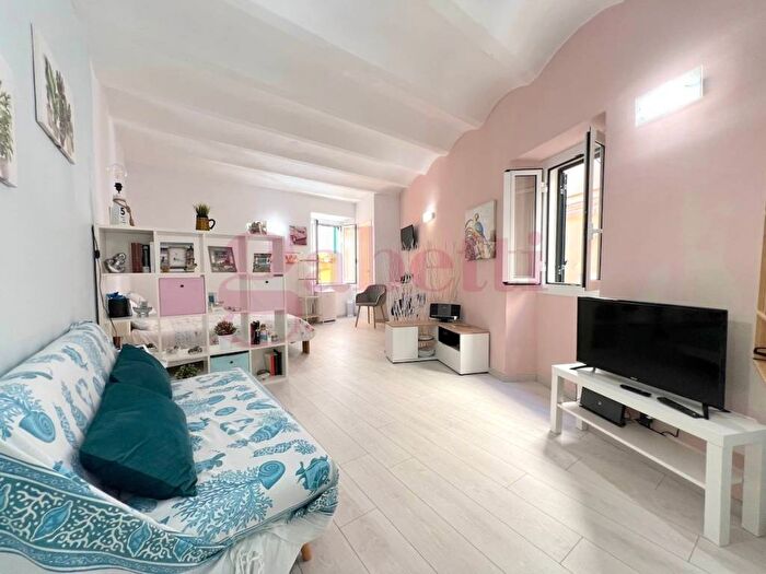 Appartamento bilocale in affitto in Via Camillo Benso di Cavour, Porto Santo Stefano, Monte Argentario