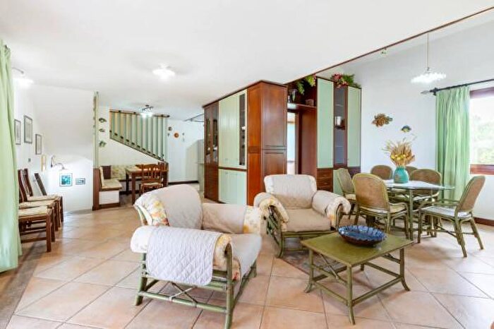 Casa con 5 locali in vendita in Loc Valacca, Carloforte