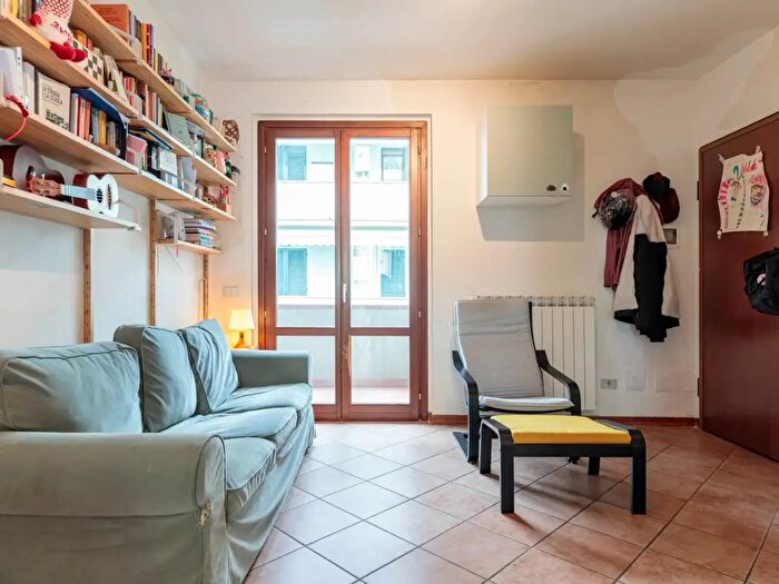 Appartamento trilocale in vendita in Via Lungagna, Campi Bisenzio