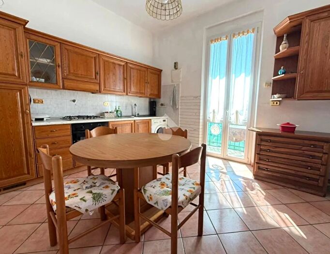 Appartamento con 5 locali in vendita in Via Faiti, La Spezia