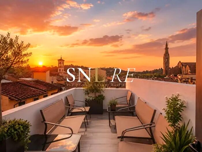 Appartamento con 6 locali in vendita in Via dei Macci, Firenze