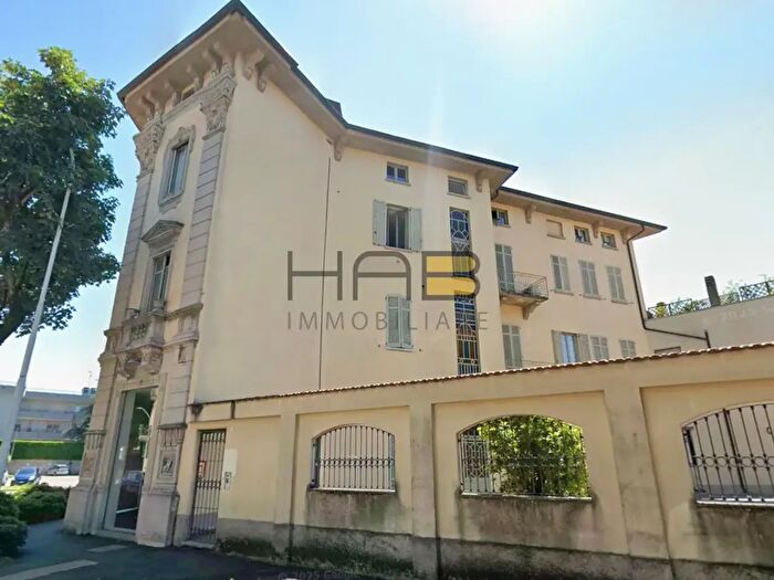 Appartamento bilocale in vendita in Via Antonio Meucci, Busto Arsizio