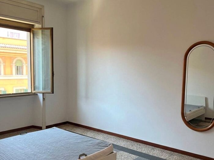 Appartamento trilocale in affitto in Via Raimondo Montecuccoli, Pigneto, Roma