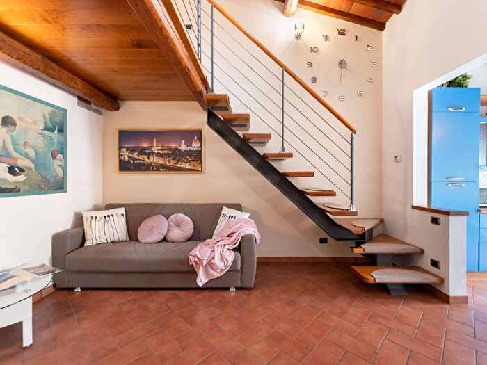 Appartamento trilocale in affitto in Via del Romito, Leopoldo Vittorio Emanuele Statuto, Firenze