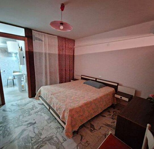 Appartamento monolocale in affitto in Piazza Nazioni Unite, Marina di Carrara, Carrara