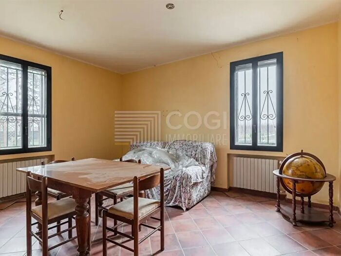 Casa quadrilocale in vendita in Via Fabretti, Cotignola