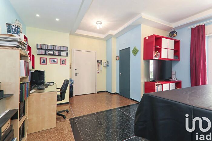 Appartamento con 6 locali in vendita in Via Giovanni Daneo, Genova