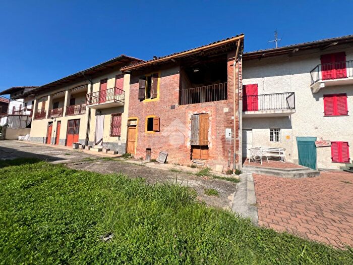 Casa trilocale in vendita in Via Duca dAosta, Cunico