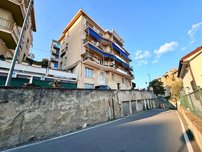 Appartamento quadrilocale in vendita in Via Bruciati, Albissola Marina