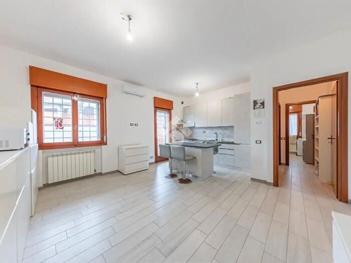 Appartamento bilocale in vendita in Via Fratelli Wright, Ciampino