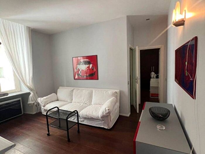 Appartamento trilocale in affitto in Via Pinciana, Parioli, Roma
