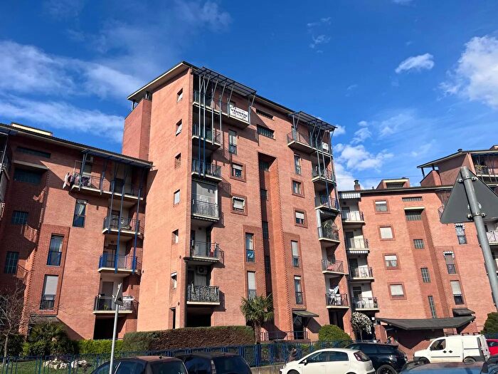 Appartamento quadrilocale in vendita in Via Schifani, Beinasco