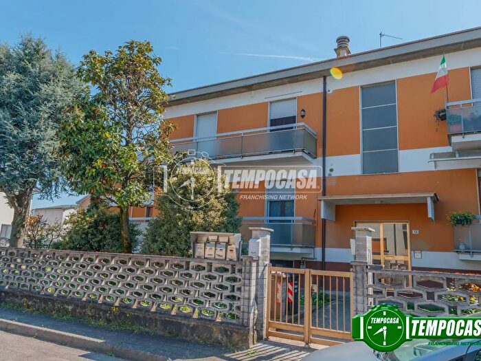 Appartamento trilocale in vendita in Podenzano